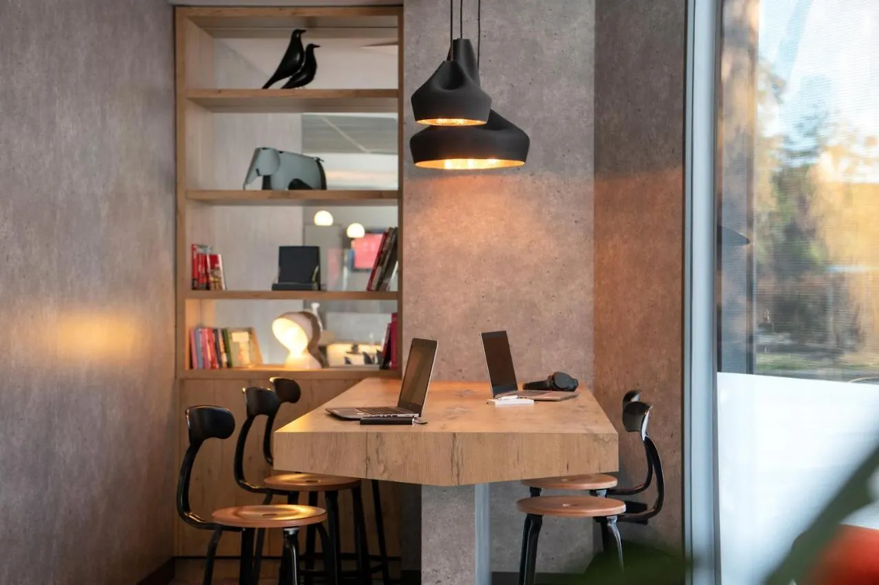 فندق Ibis Lyon Caluire Cite Internationale كالوير - إيه - كوير